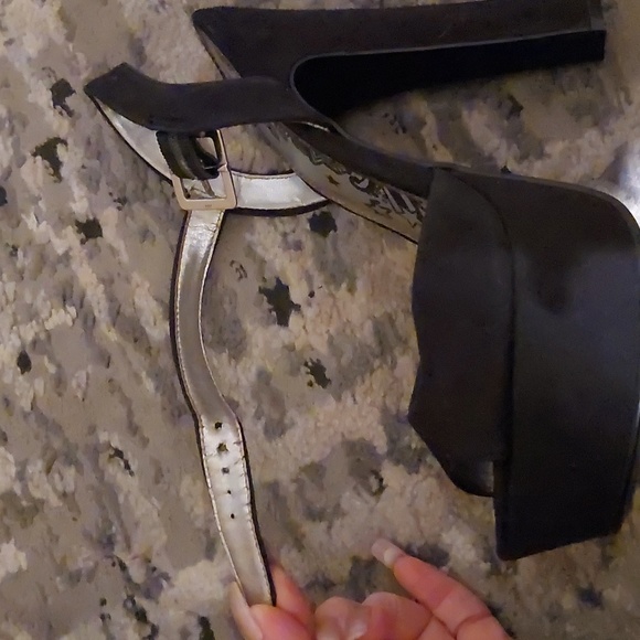 Brash Platform Heels Size 5.5 - Picture 7 of 16